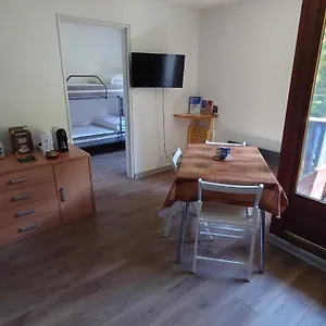 https://residence-les-ecrins-puy-saint-vincent.fr-provencehotel.com